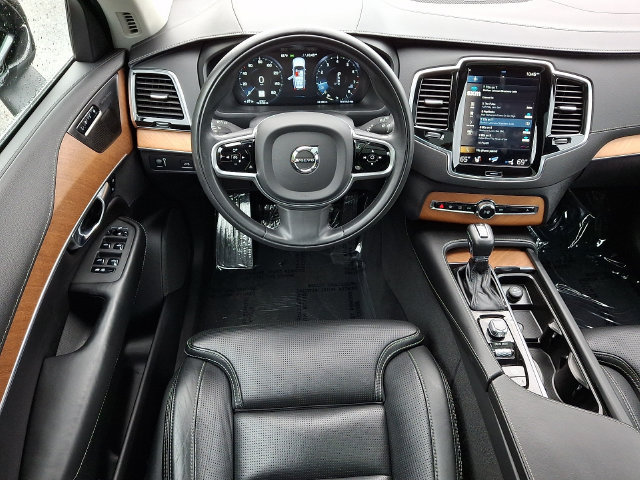 Used 2020 Volvo XC90 T6 Inscription w/ Protection Package Premier AWD/4WD image 14