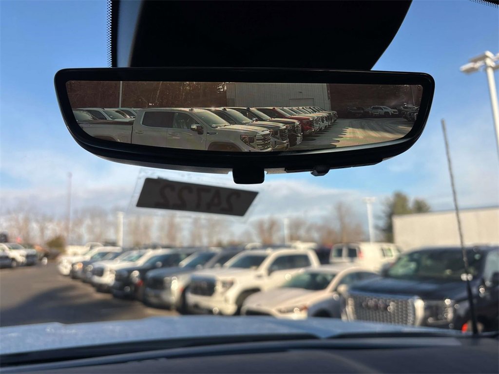 New 2026 GMC Sierra 3500 Denali w/ Denali Reserve Package image 15