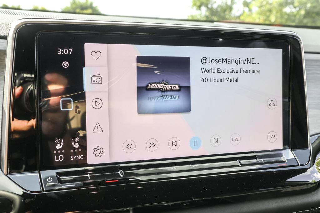 New 2026 Volkswagen Atlas Cross Sport SE AWD/4WD image 29