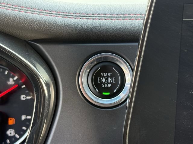 Used 2024 Chevrolet Blazer RS w/ Driver Confidence II Package FWD image 25