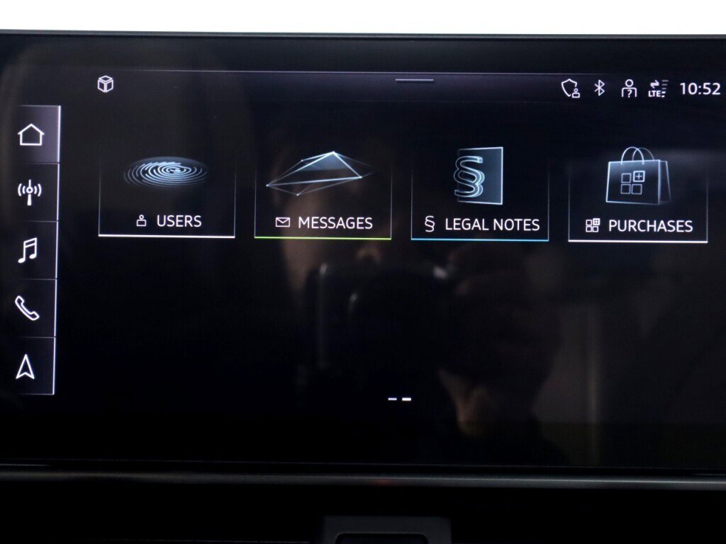 Used 2020 Audi A4 2.0T Premium Plus w/ Premium Plus Package image 18