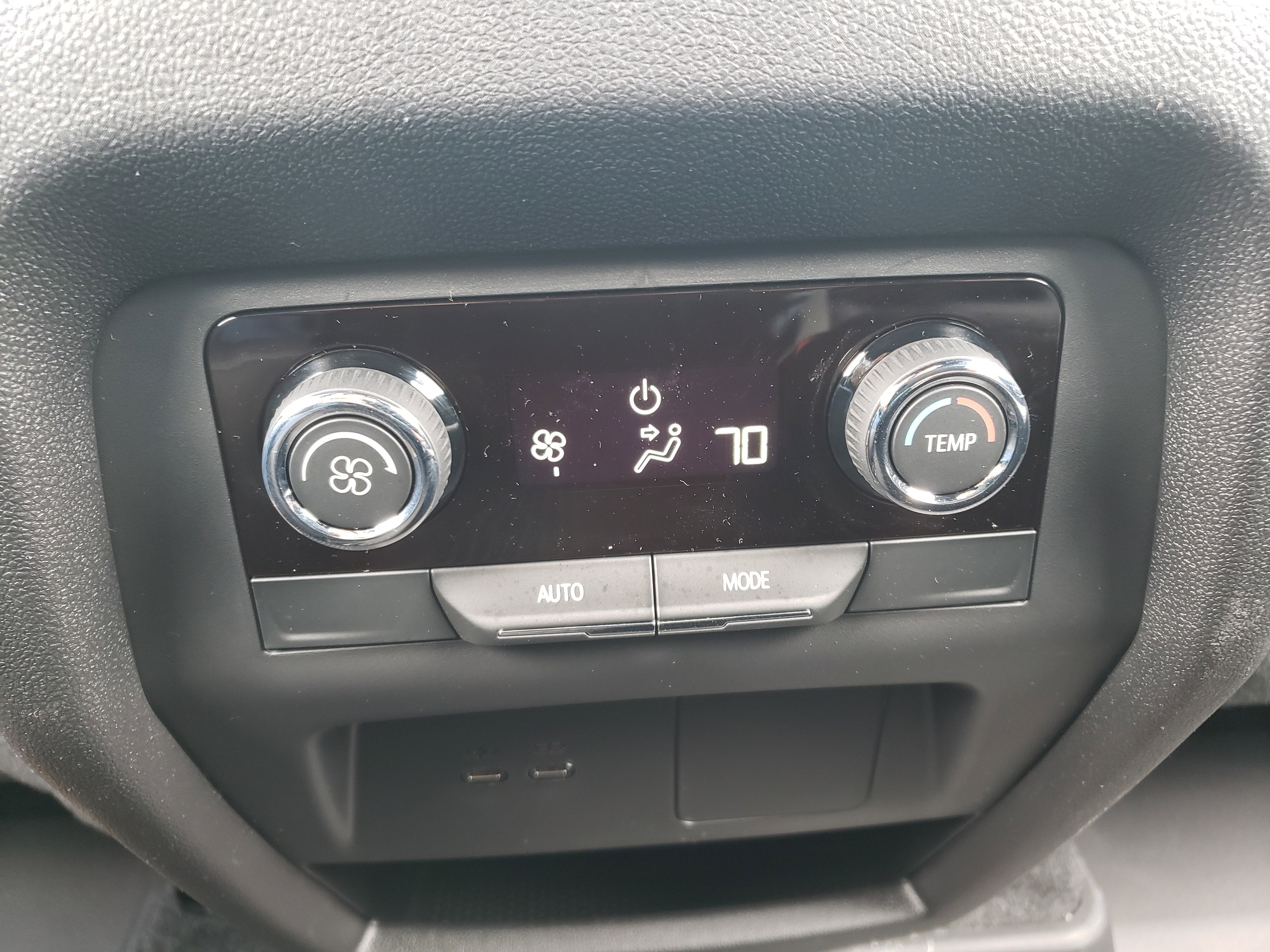 New 2026 Chevrolet Traverse LT w/ Midnight/Sport Edition image 36