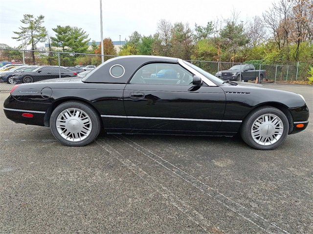 Used 2002 Ford Thunderbird image 8