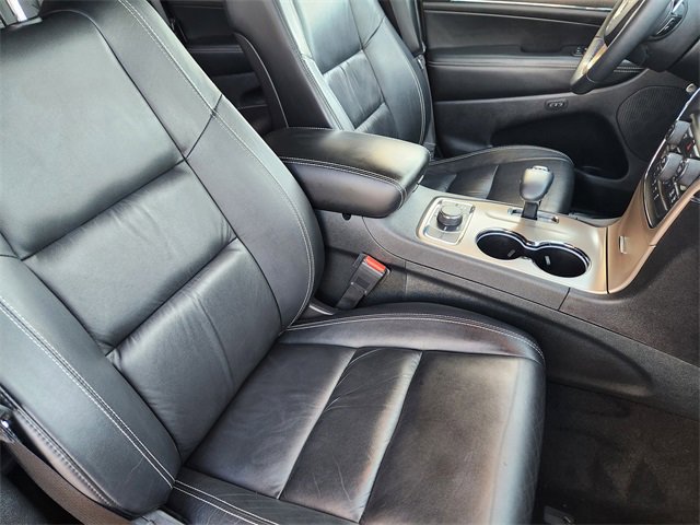 Used 2015 Jeep Grand Cherokee Limited image 14