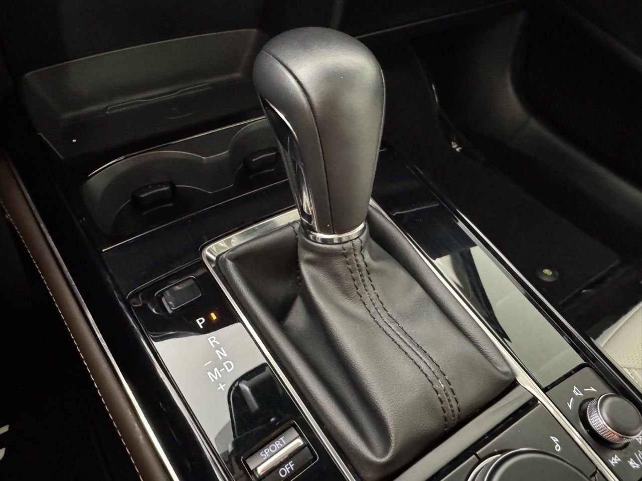 Used 2025 MAZDA CX-30 AWD 2.5 S w/ Premium Package image 20