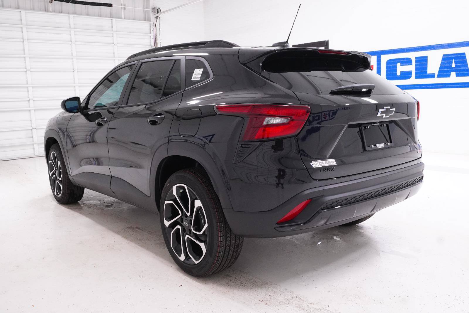 New 2026 Chevrolet Trax RS w/ Driver Confidence Package FWD image 9