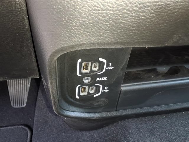 New 2026 RAM 3500 Tradesman AWD/4WD image 12