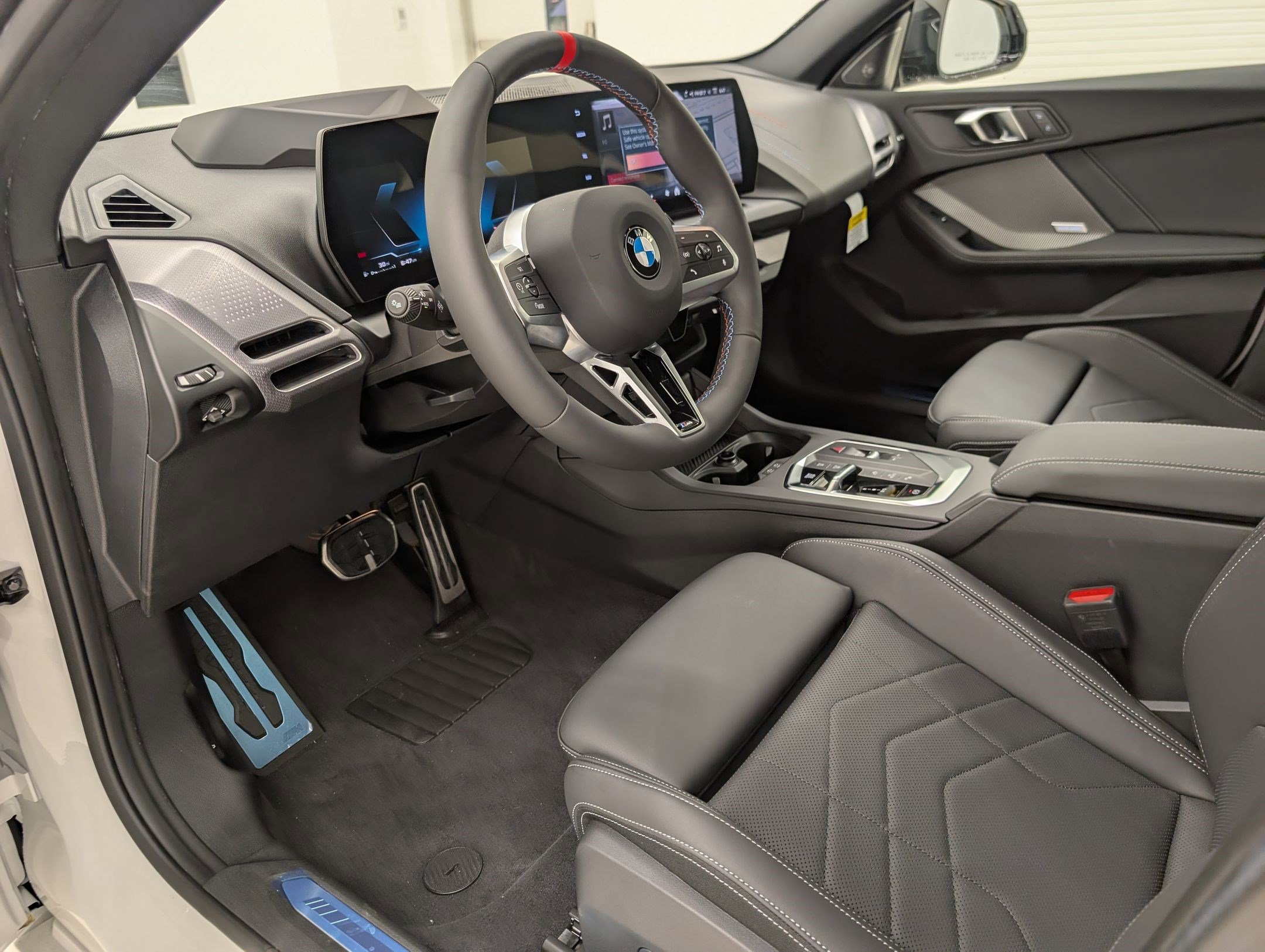 New 2026 BMW M235i xDrive w/ Technology Package image 4