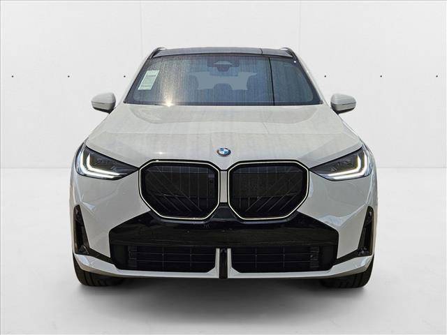 Used 2025 BMW X3 xDrive30i w/ Premium Package image 2
