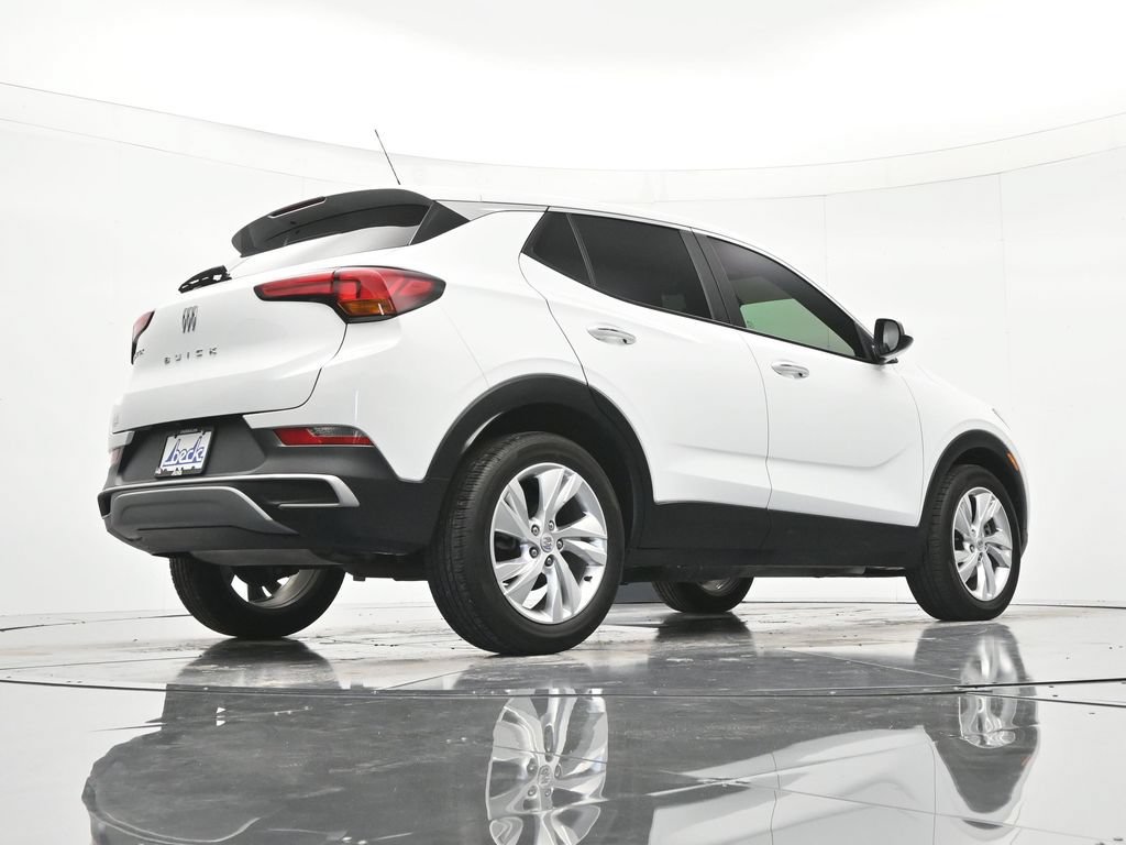 Used 2024 Buick Encore GX Preferred w/ Comfort Package FWD image 39