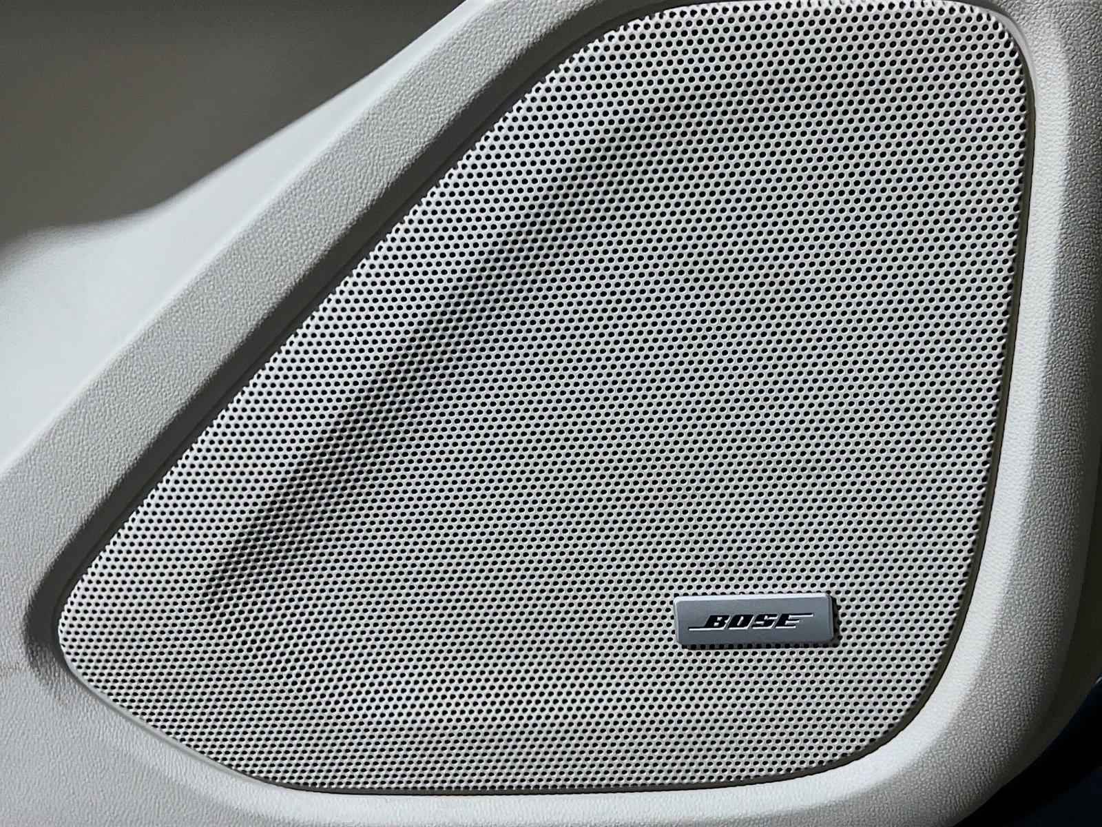 Used 2018 GMC Terrain Denali w/ Comfort Package image 15