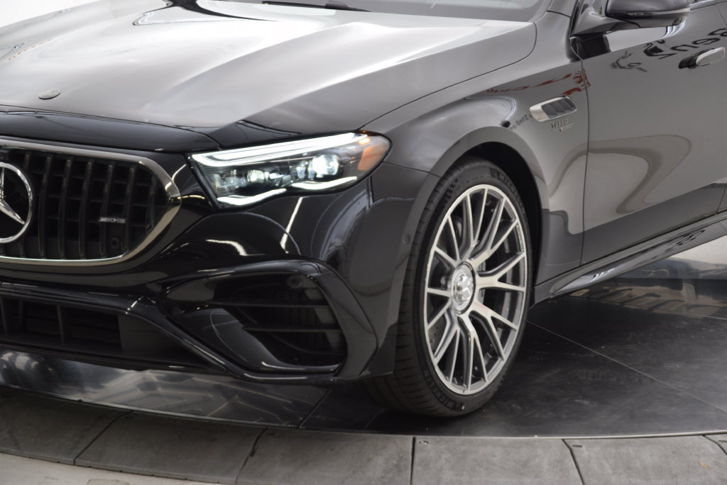 New 2026 Mercedes-Benz E 53 AMG e 4MATIC Sedan image 11