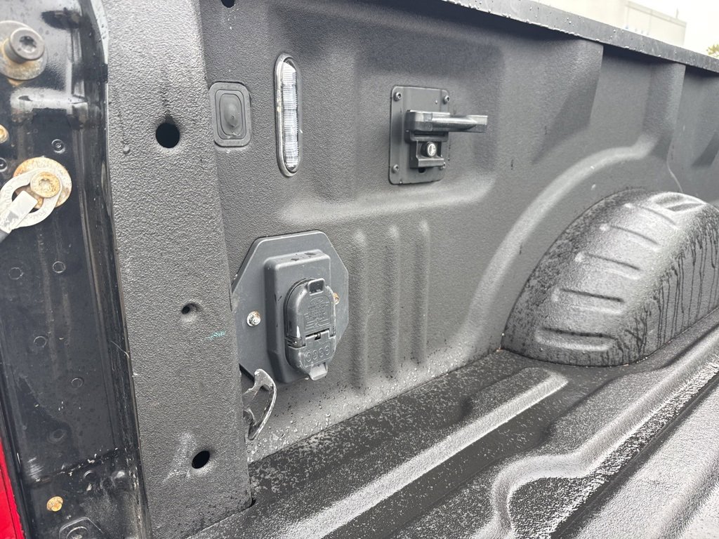 Used 2021 Ford F350 Lariat image 31