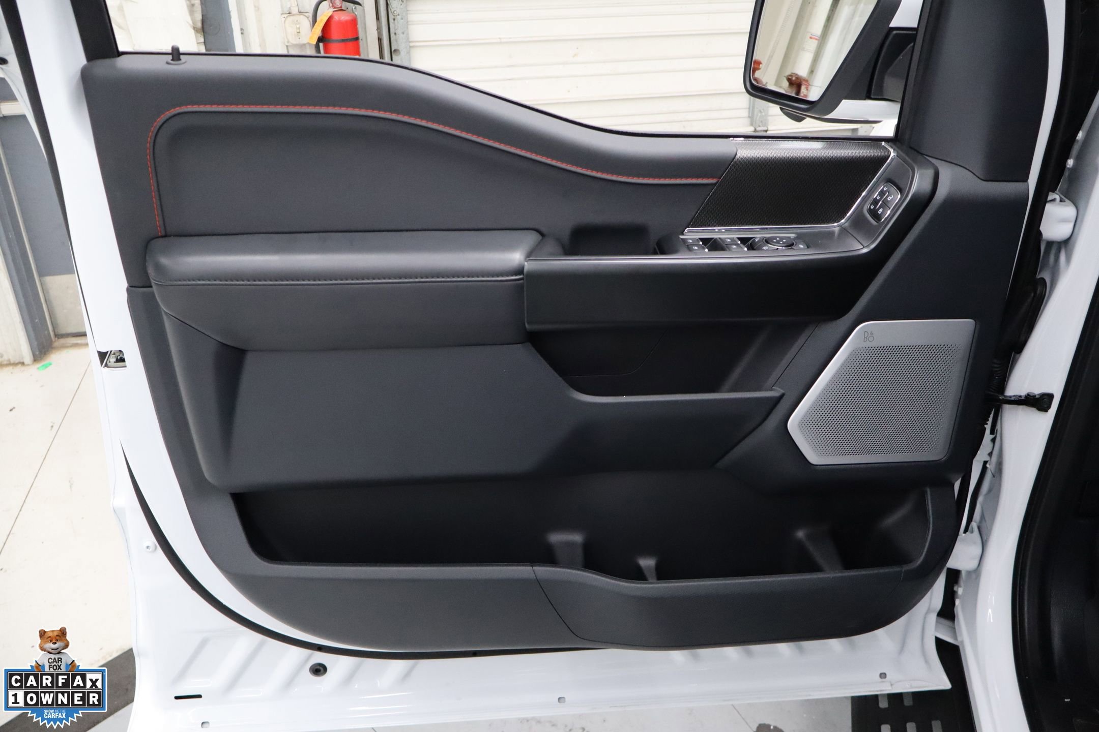 Certified 2025 Ford F150 Raptor AWD/4WD image 9