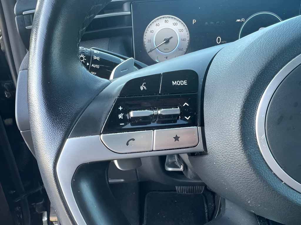 Certified 2024 Hyundai Tucson Limited AWD/4WD image 21