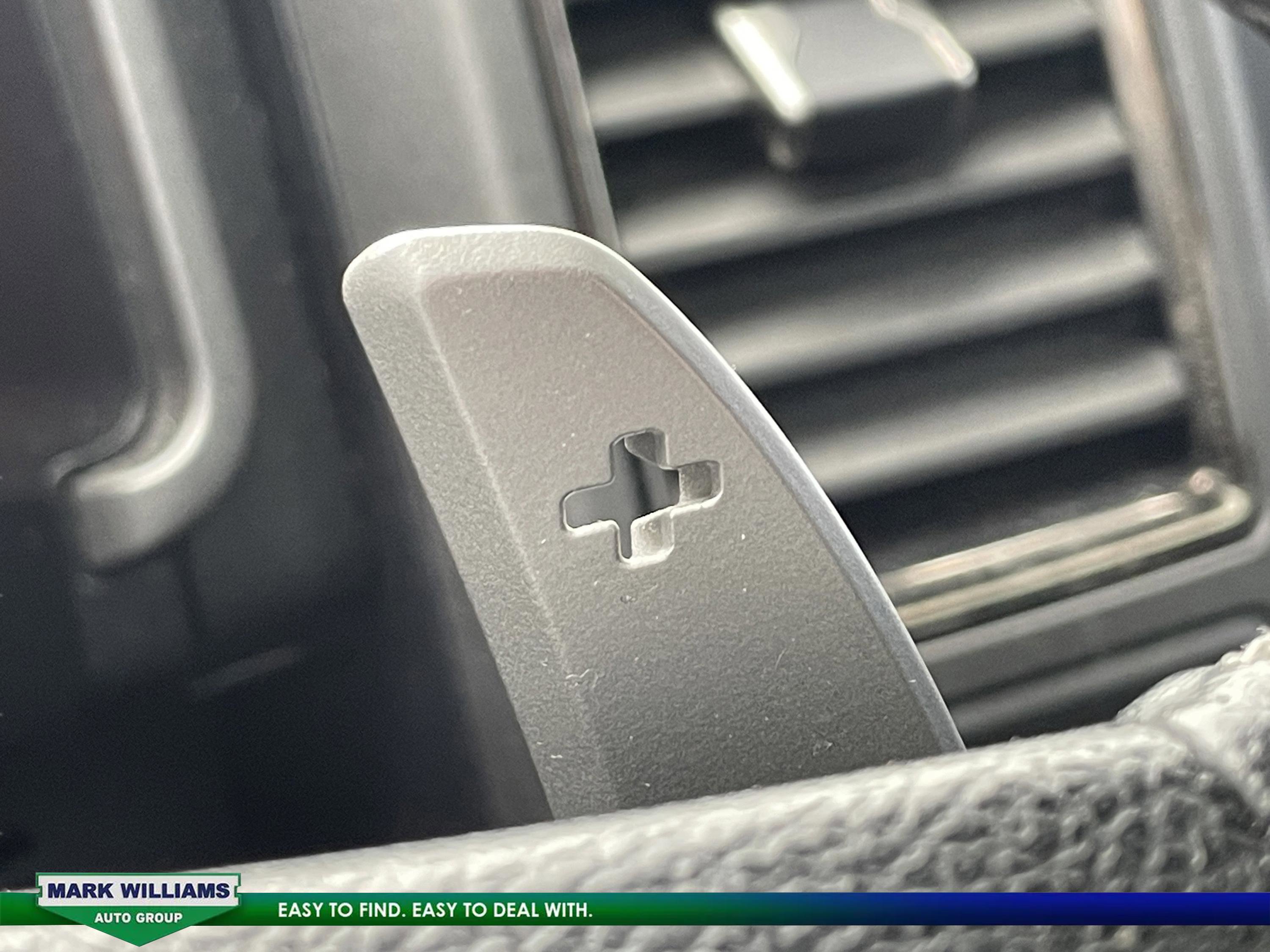 Used 2018 Ford F150 Raptor w/ Equipment Group 802A Luxury image 23