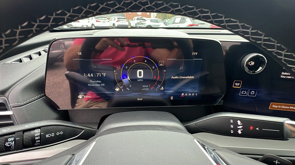 New 2026 Chevrolet Traverse LT image 24