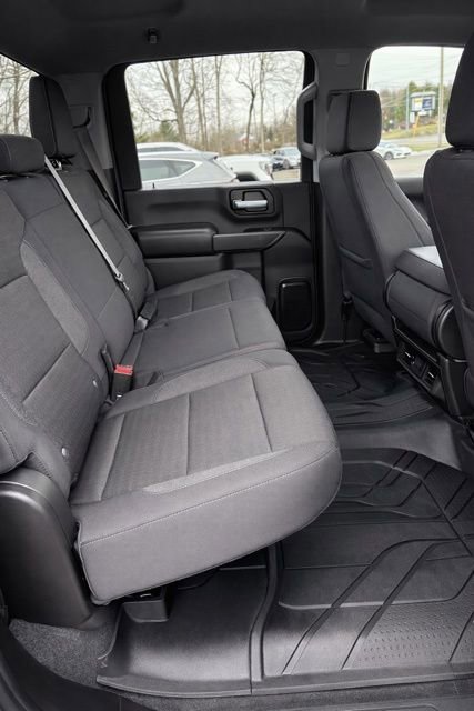 Used 2024 Chevrolet Silverado 2500 Custom w/ Custom Convenience Package image 14