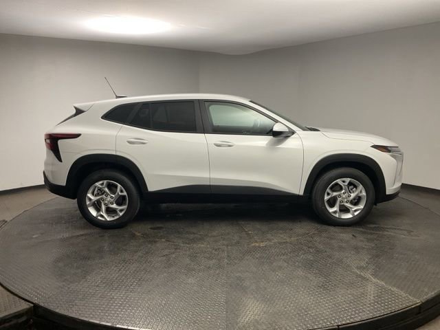 New 2026 Chevrolet Trax LS image 8