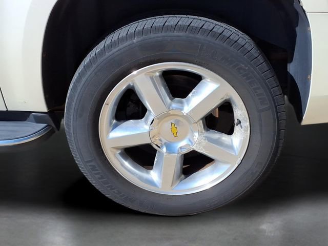 Used 2008 Chevrolet Suburban LTZ w/ LTZ Preferred Equipment Group image 28