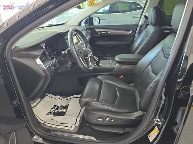Used 2017 Cadillac XT5 Premium Luxury AWD/4WD image 14