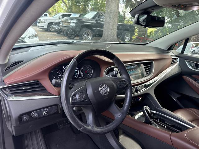 Used 2018 Buick Enclave Avenir w/ Avenir Technology Package FWD image 16