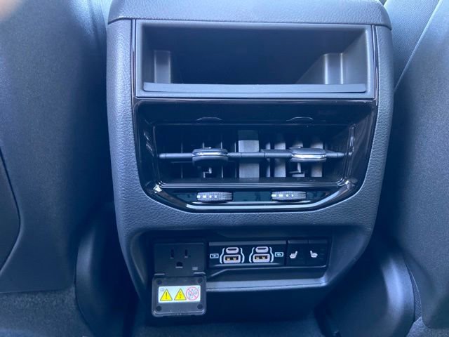 Used 2023 Jeep Grand Cherokee 30th Anniversary image 13