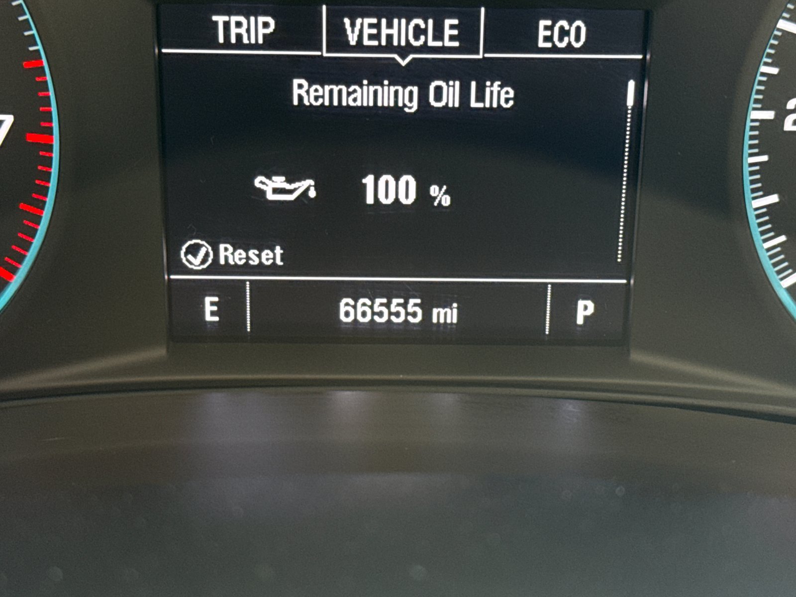 Used 2022 Chevrolet Malibu LT FWD image 23