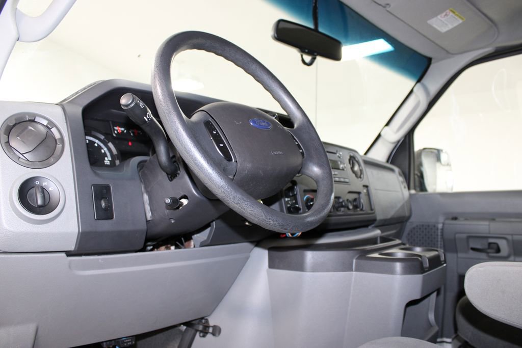 Used 2012 Ford E-350 and Econoline 350 XLT image 24