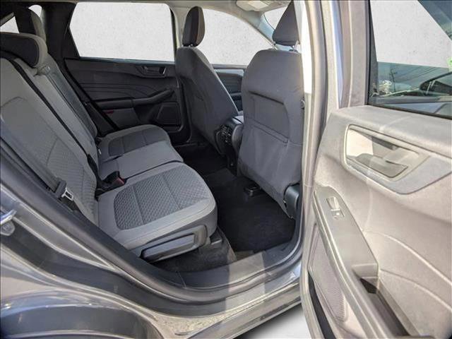 Used 2022 Ford Escape SE w/ Convenience Package image 12