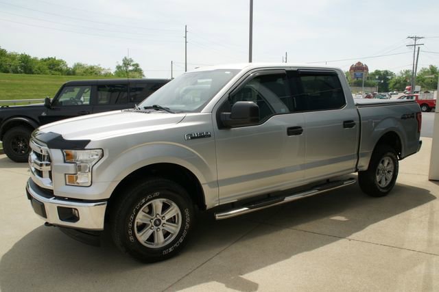 Used 2017 Ford F150 XLT AWD/4WD image 5