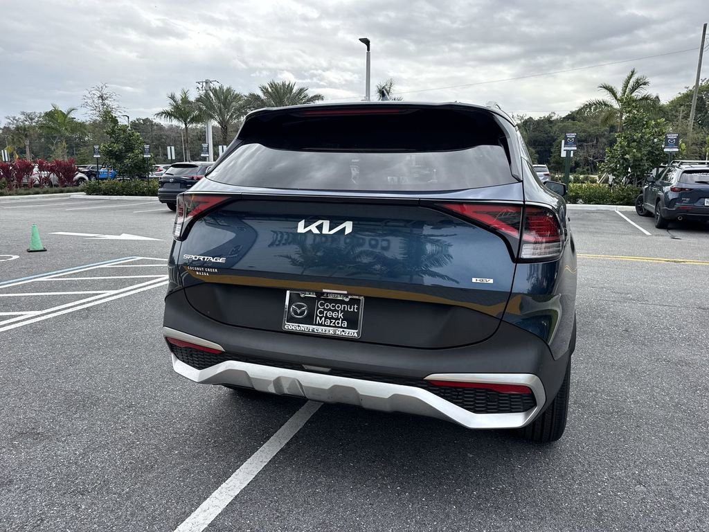 Used 2023 Kia Sportage EX image 26