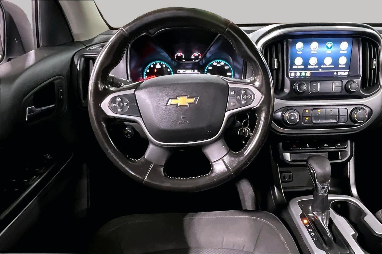 Used 2022 Chevrolet Colorado LT w/ LT Convenience Package AWD/4WD image 6