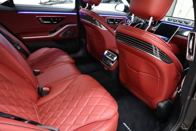 Used 2025 Mercedes-Benz S 580 4MATIC Sedan image 97