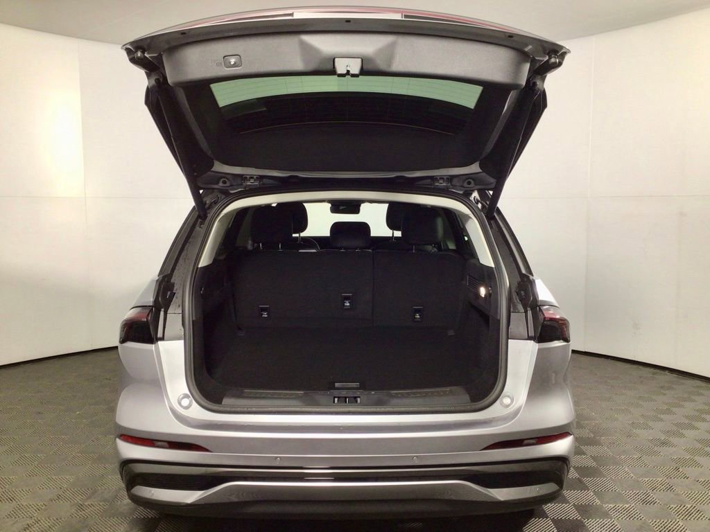 New 2026 Lincoln Nautilus Reserve w/ Jet Appearance Package image 14