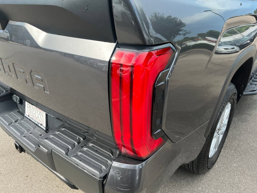 Used 2025 Toyota Tundra SR5 AWD/4WD image 42