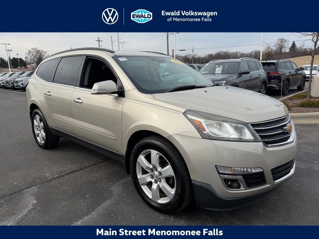 Used 2016 Chevrolet Traverse LT w/ Style and Technology Package