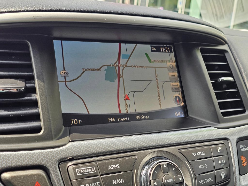 Used 2020 Nissan Pathfinder SL AWD/4WD image 31