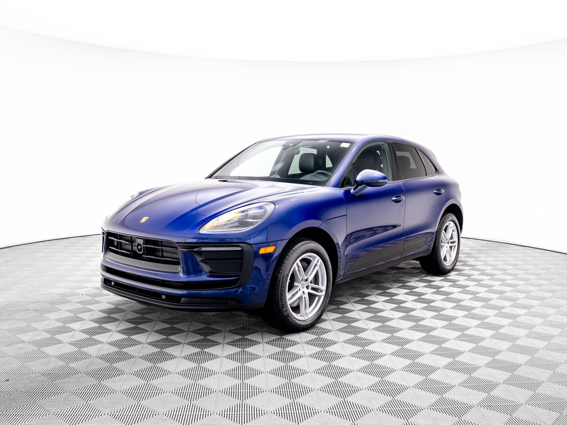 Certified 2023 Porsche Macan