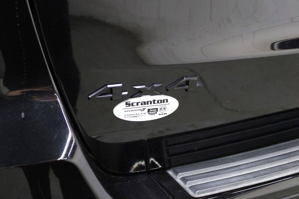 Used 2018 Jeep Grand Cherokee Altitude image 37