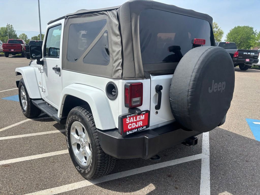 Used 2013 Jeep Wrangler Sahara w/ Connectivity Group AWD/4WD image 7