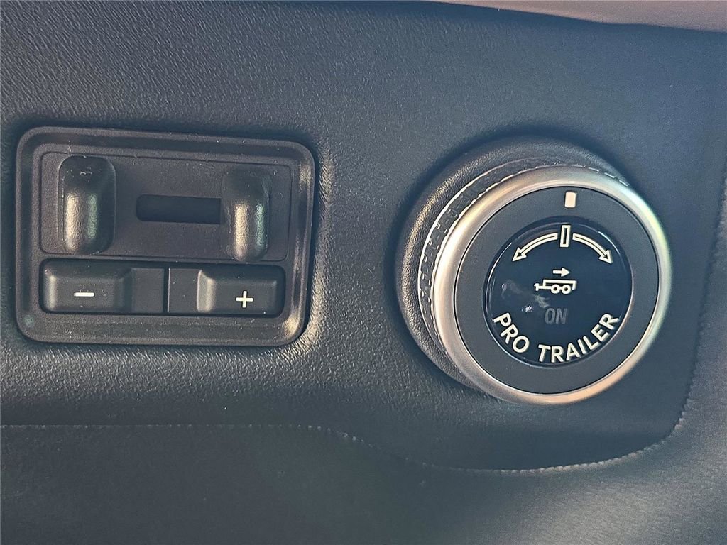 New 2026 Lincoln Navigator Black Label AWD/4WD image 26