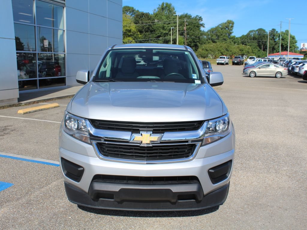 Used 2017 Chevrolet Colorado LT w/ Safety Package RWD image 3