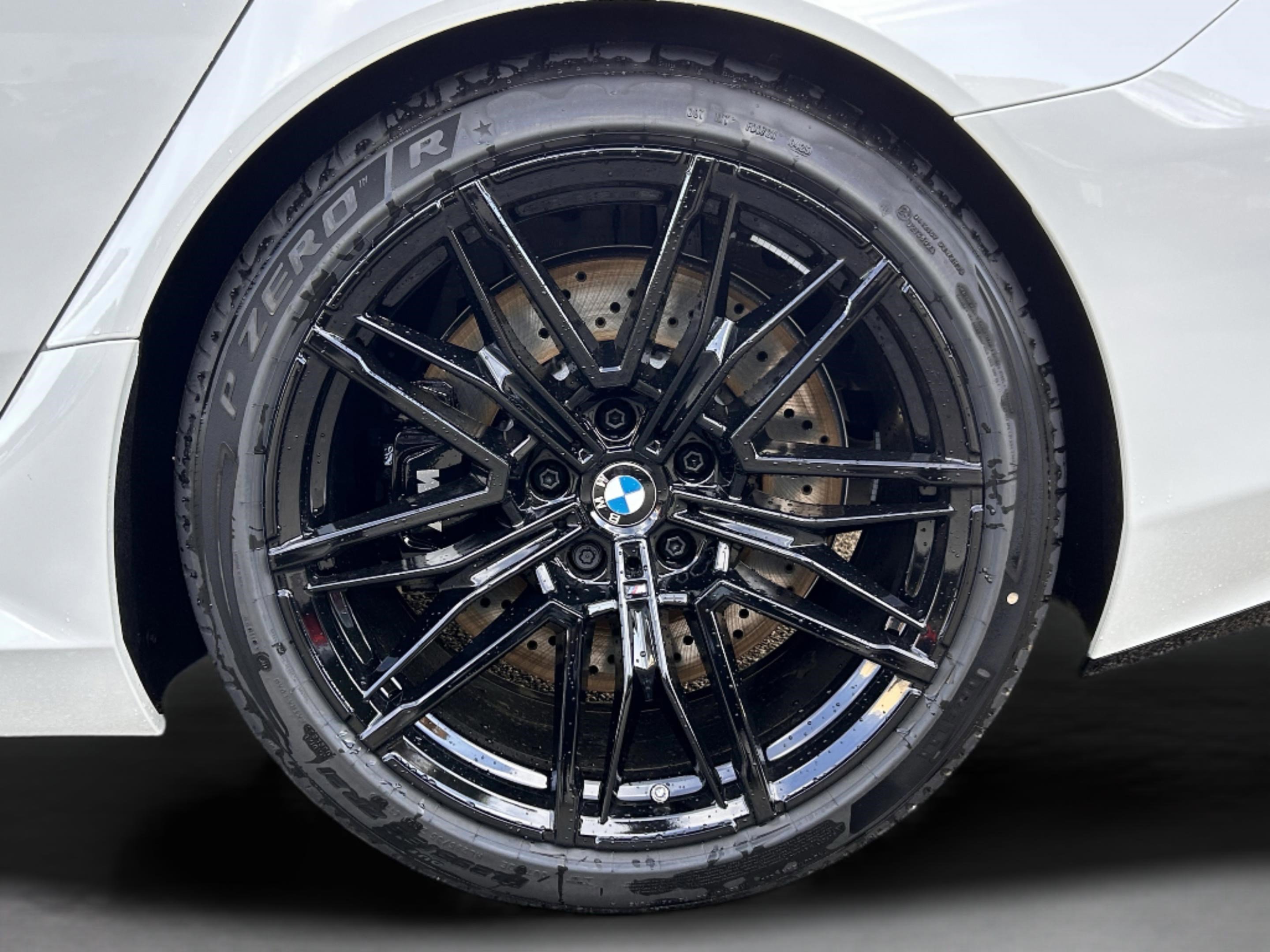 Used 2026 BMW M5 w/ Executive Package AWD/4WD image 34