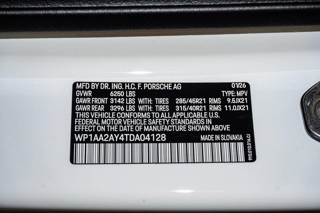 New 2026 Porsche Cayenne AWD/4WD image 30