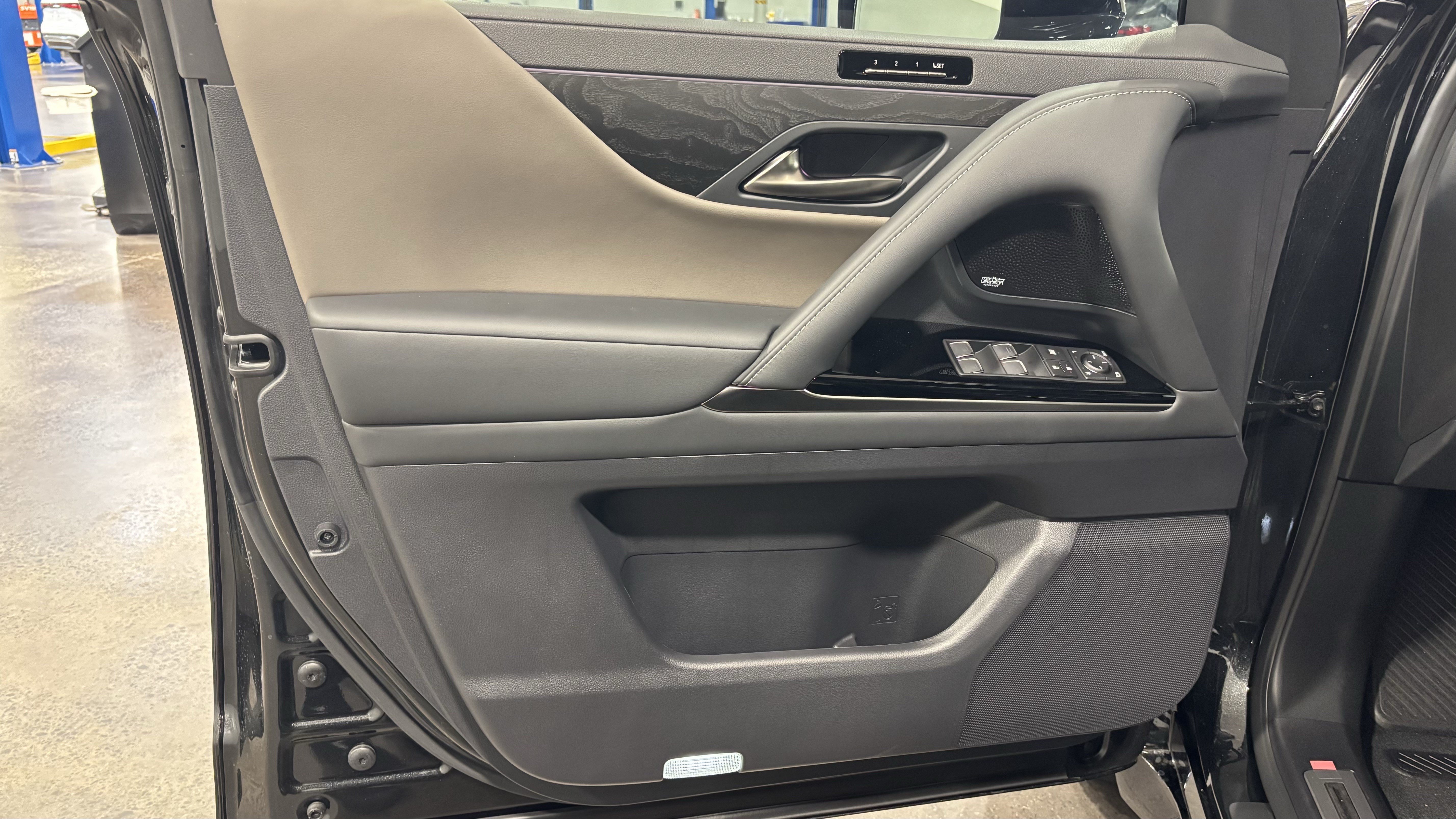 New 2026 Lexus LX 700h Overtrail AWD/4WD image 14