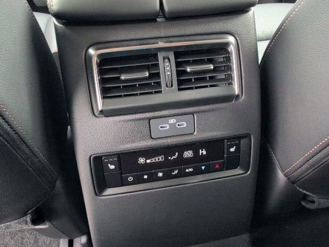 New 2026 MAZDA CX-70 3.3 Turbo w/ Preferred Package image 6