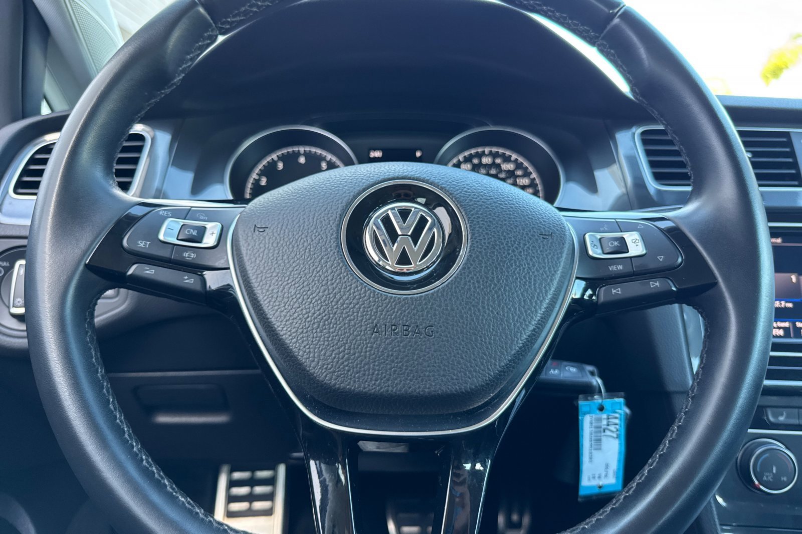 Used 2019 Volkswagen Golf Alltrack S image 22