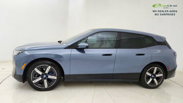 Used 2024 BMW iX M60 AWD/4WD image 3