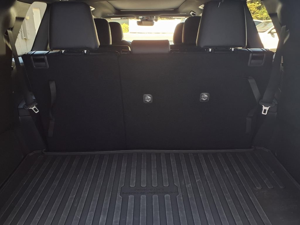 Certified 2025 Toyota Grand Highlander AWD Hybrid image 8